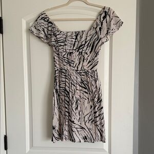 Nine Britton Black and Cream Zebra Print Midi Dress